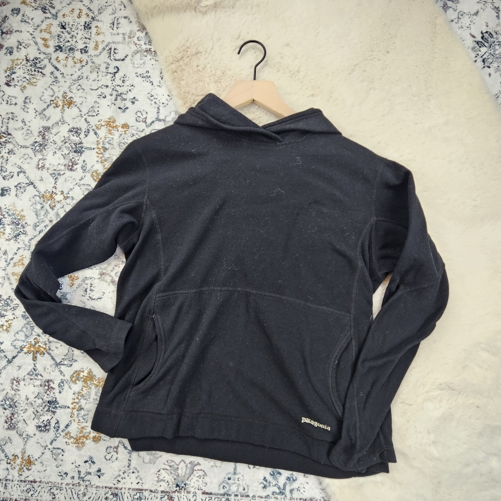 Patagonia Black Hoodie Women Medium